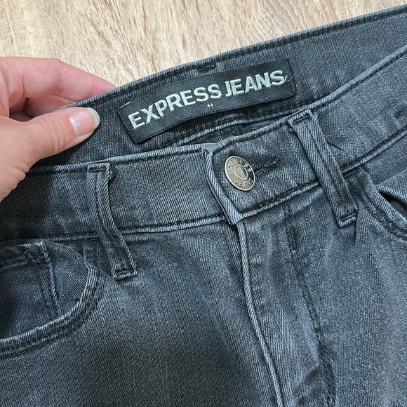 EXPRESS | Washed Black Distressed Skinny Jeans - Picture 3 of 3